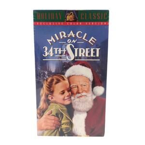 Miracle on 34th Street VHS (1947) - Exclusive Color Version - NEW & SEALED